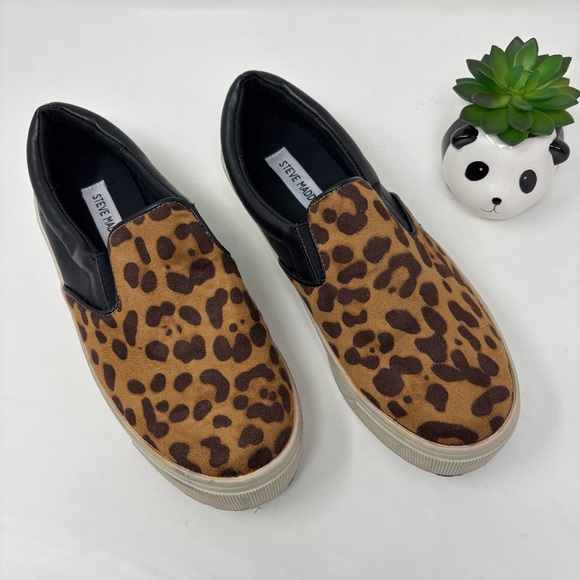 Steve Madden Shoes - Steve Madden Leopard Print Slip-On Shoes